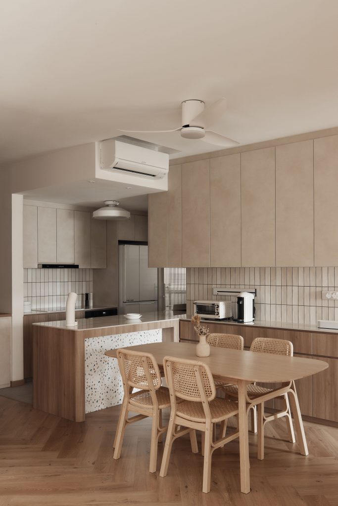 6 Bishan Street 25 #08-11 9