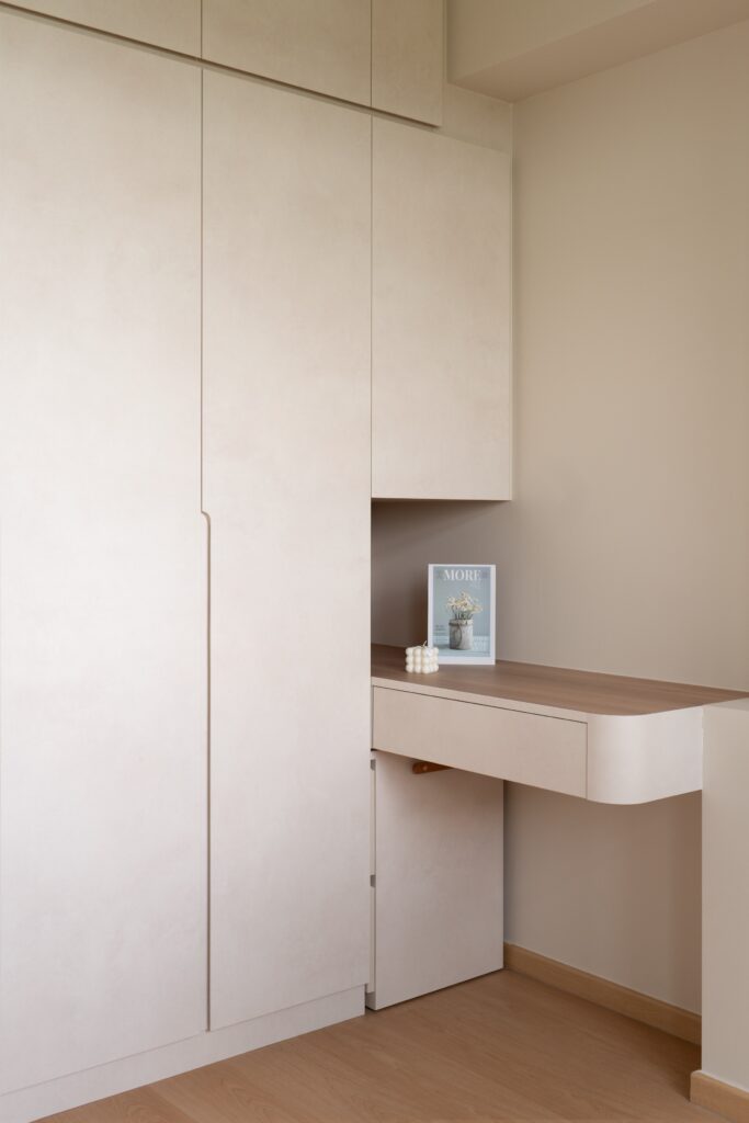 Wardrobe Detail 1-Edit